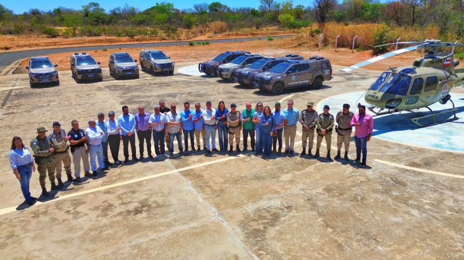 Operação de segurança e suporte no campo